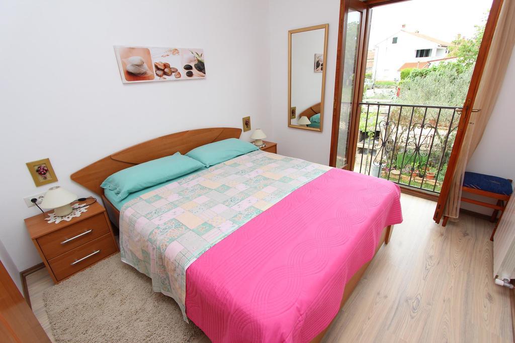 Guest House Liliana ロヴィニ 部屋 写真